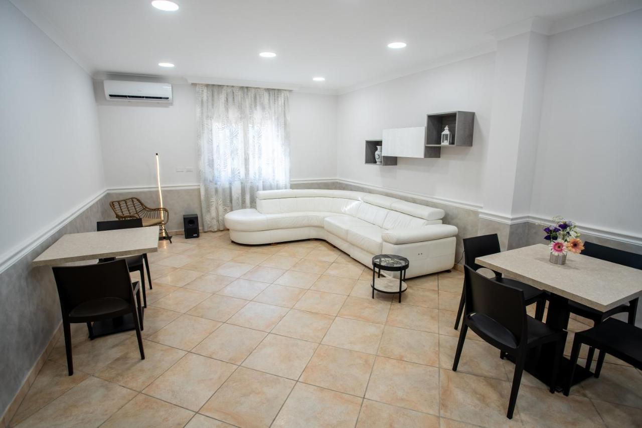 مبيت وإفطار Bb Domus كاتانزارو المظهر الخارجي الصورة